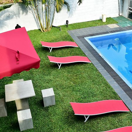 Katunayaka Sky Transit Hotel מראה חיצוני תמונה