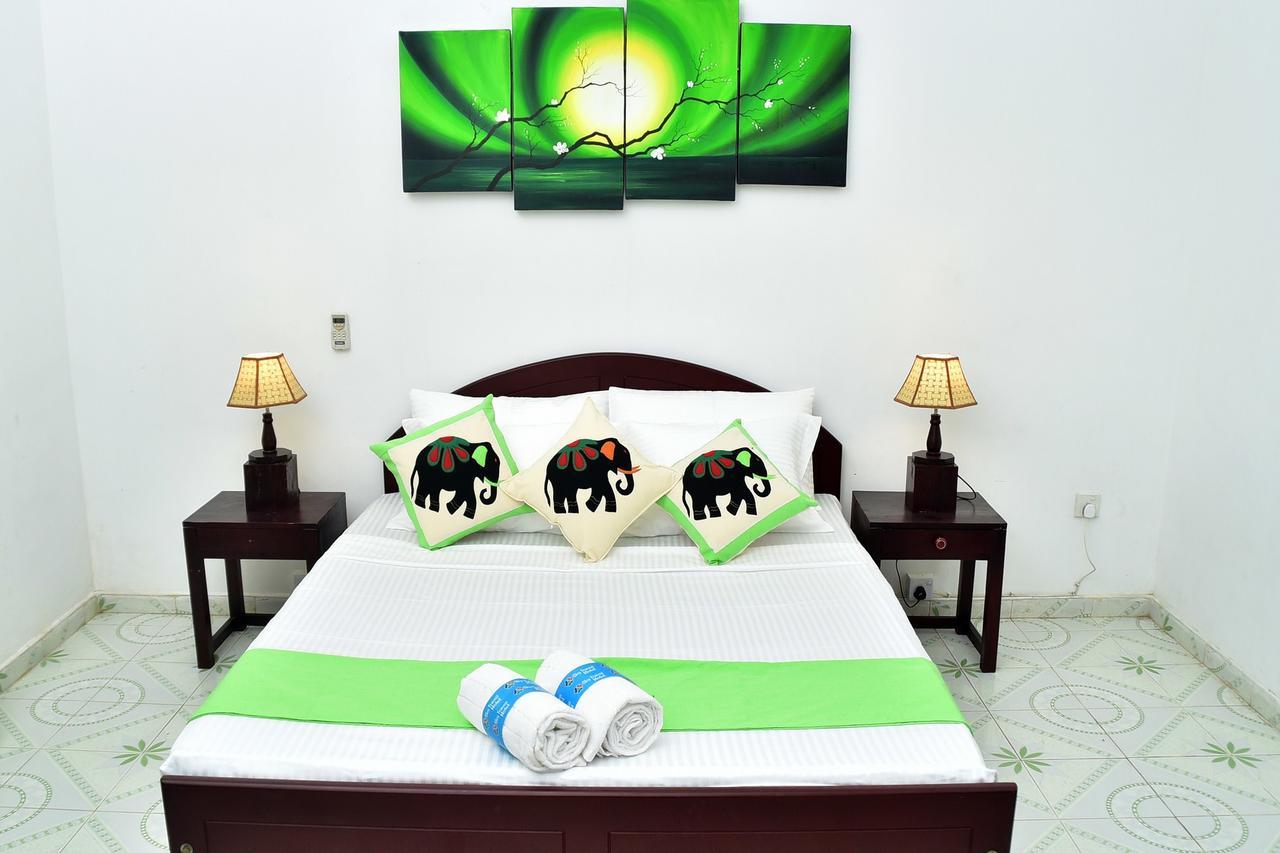 Katunayaka Sky Transit Hotel מראה חיצוני תמונה