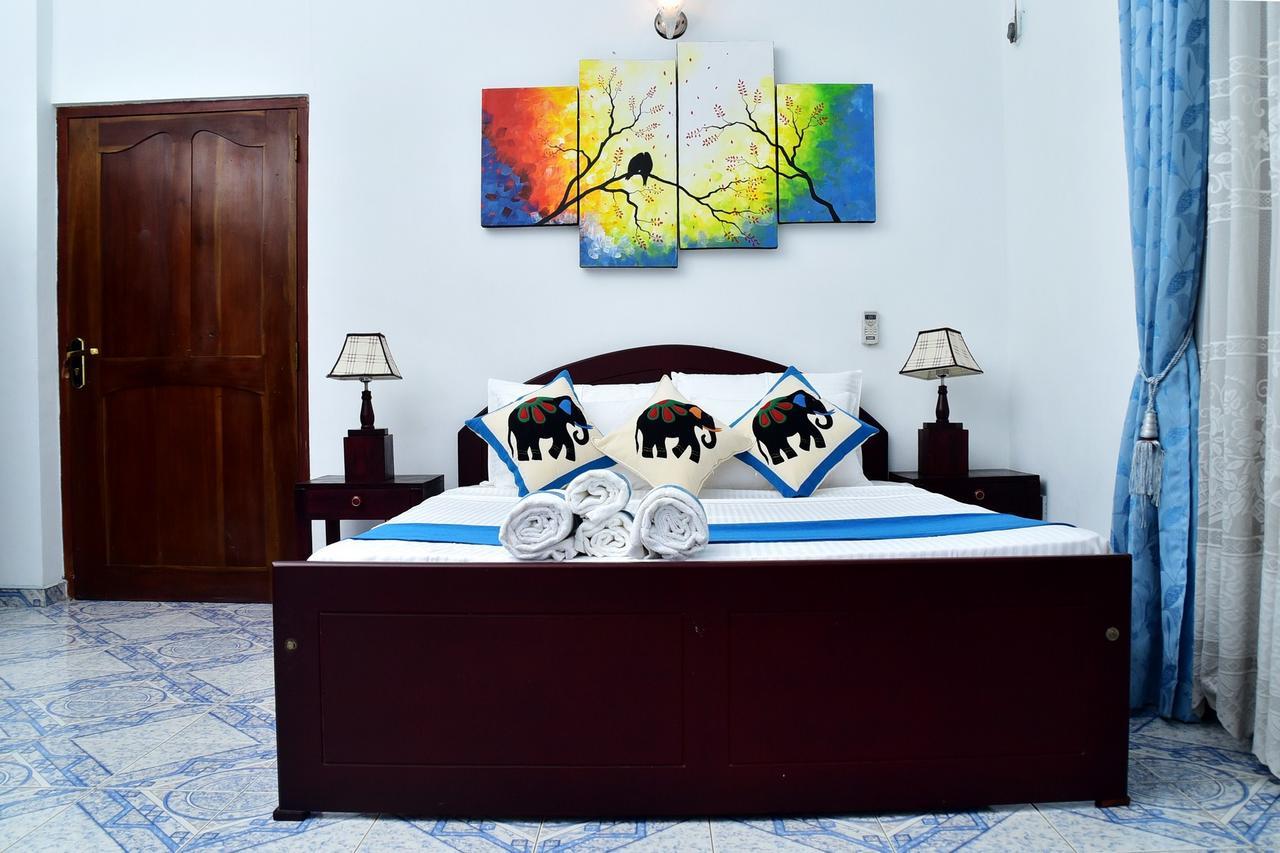 Katunayaka Sky Transit Hotel מראה חיצוני תמונה